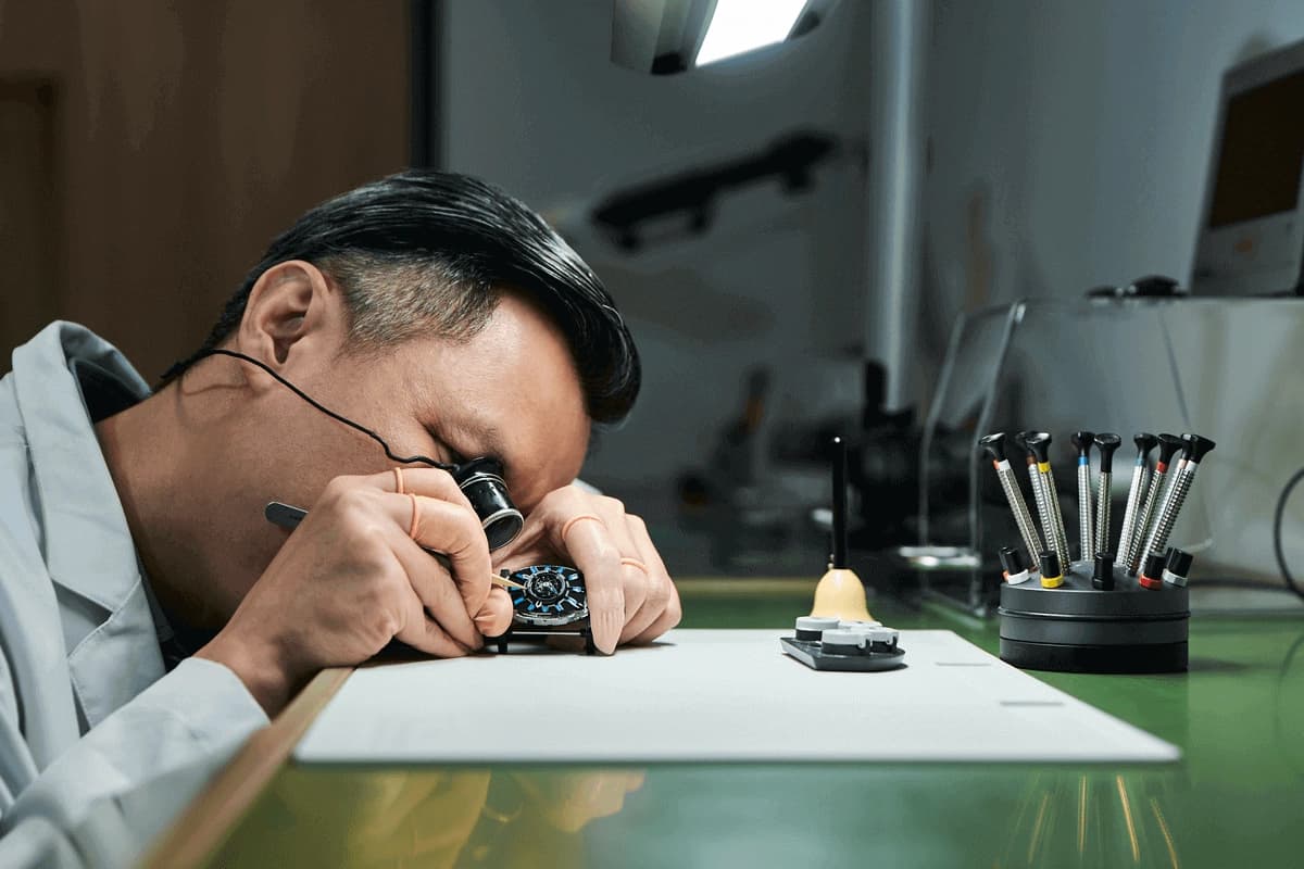 Caring for Your Luxury Watch: Maintenance and Servicing Guide
